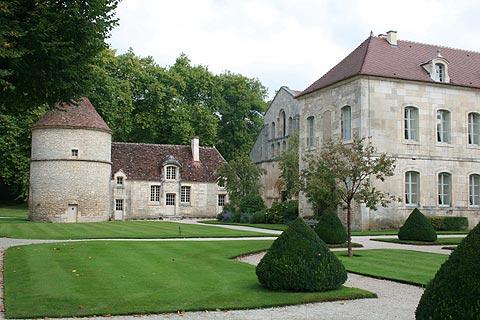 Photo of Fontenay Abbey