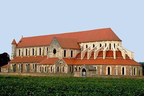 Side view of Pontigny abbey