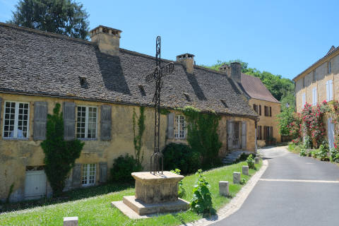 Centre of Saint-Geniès village