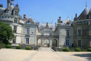 Chateau Facade (1)