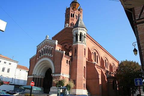 Red brick church in Villeneuve