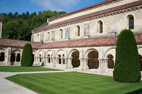 The cloisters at Fontenay Abbey room