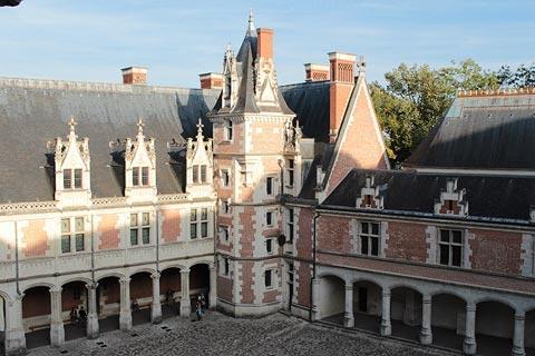 Courtyard in Blois Chateau