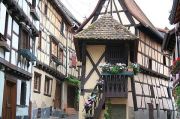 Eguisheim Rue Des Remparts 