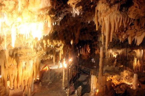 Grotte du Grand Roc