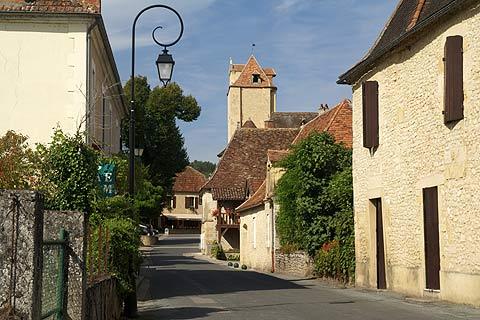main street in Tremolat