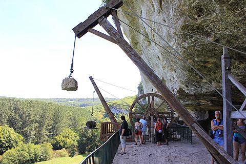 Working machines reconstructed in La Roque-Saint-Christophe