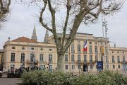 Hotel De Ville (2)