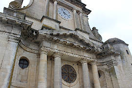 photo of Luçon cathedral