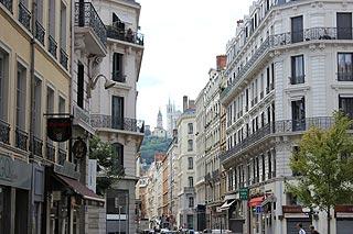 Shopping street in central Lyon