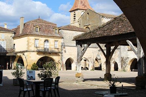 Cafe on main square in Monpazier