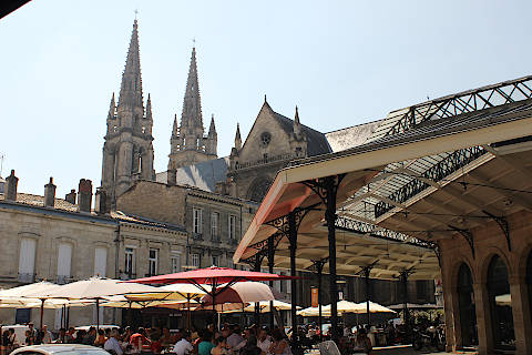 Market hall in Bordeaux Chartrons area