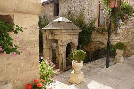 photo of Nanteuil-en-Vallee