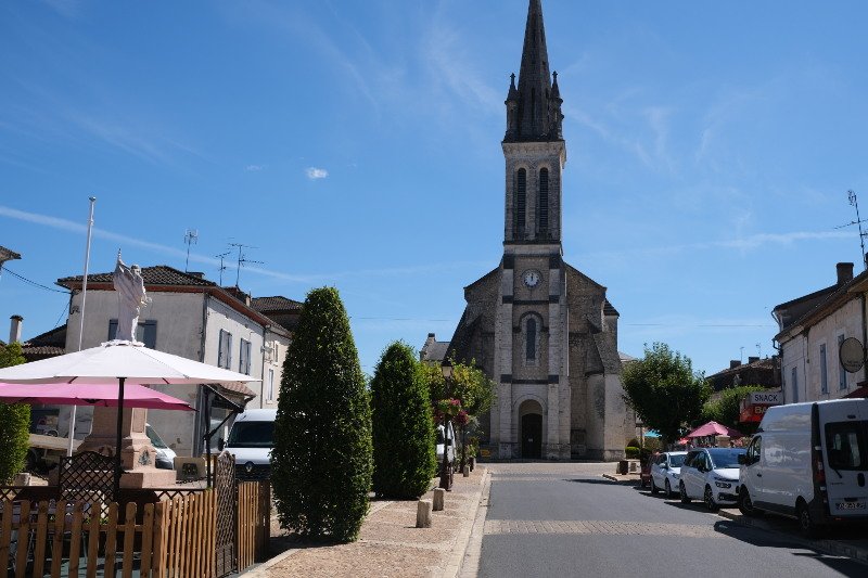 Photo of Neuvic sur l'Isle