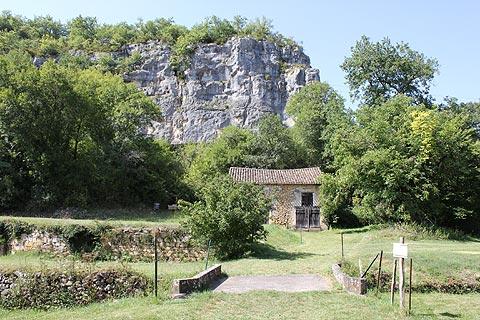 Ancient bridge in the centre of Gavaudun