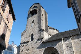 Church Sainte-Croix in Oloron-Sainte-Marie