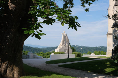 Boulevard des Pyrenees