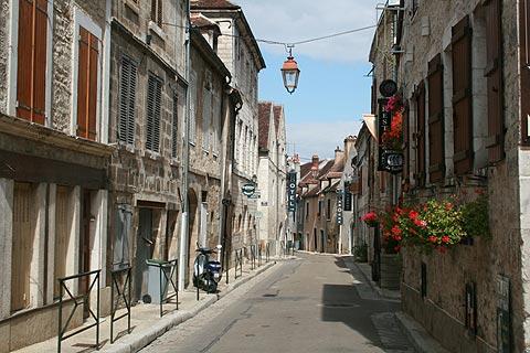 Quiet street in historic centre of Chablis