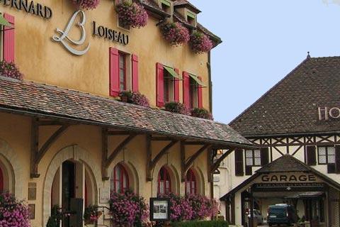 Colourful houses in Saulieu village centre