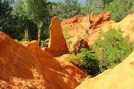 photo of The Ochre Footpath of Roussillon