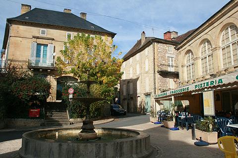 walking up the hill in Saint-Cyprien