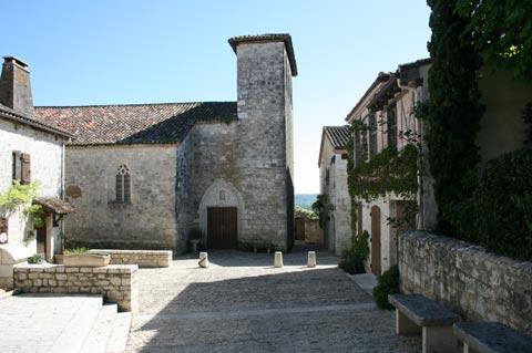Church of Sainte-Foy in Pujols