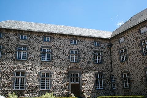 imposing stone building in Saint-Flour