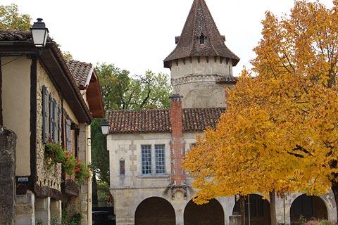 Arcades in Saint-Justin village centre